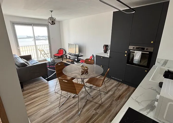 La Ligne Bleue Apartment